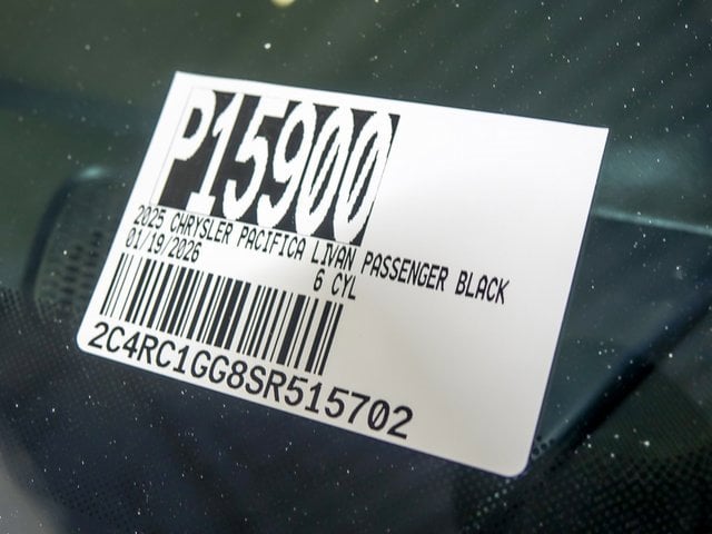 2025 CHRYSLER PACIFICA - Image 36