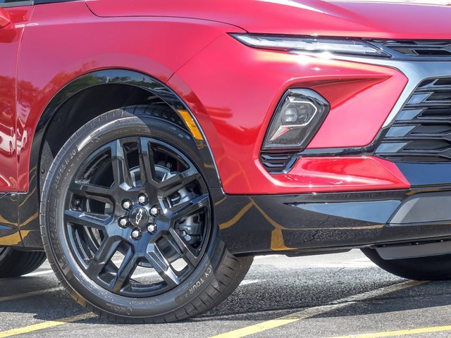 2025 Chevrolet Blazer RS photo 4