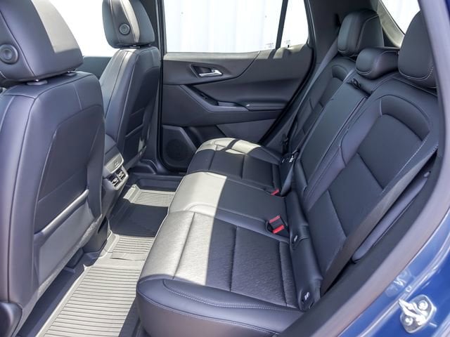 2026 Chevrolet Equinox LT - Photo 17