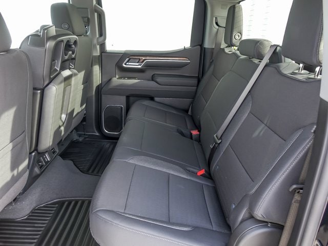 2026 CHEVROLET SILVERADO - Image 14