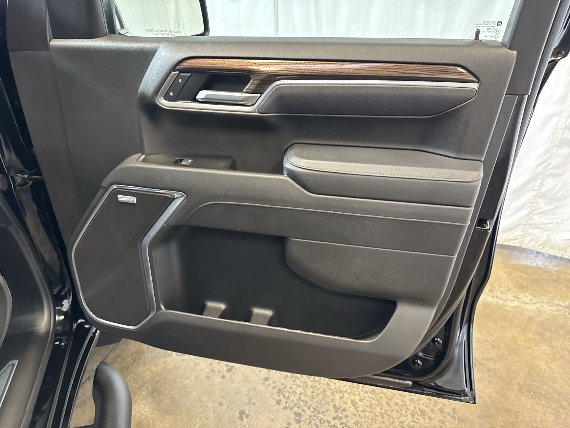 2026 CHEVROLET SILVERADO - Image 31