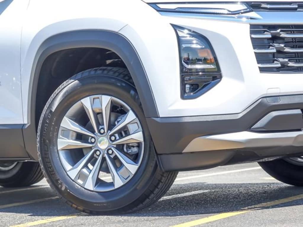 New 2026 Chevrolet Equinox LT SUV