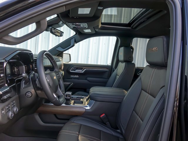 2026 CHEVROLET SILVERADO - Image 19