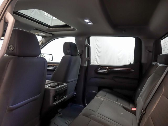 2026 CHEVROLET SILVERADO - Image 18