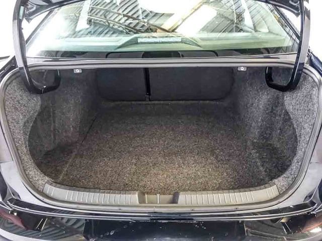 2024 Volkswagen Jetta SE - Photo 27