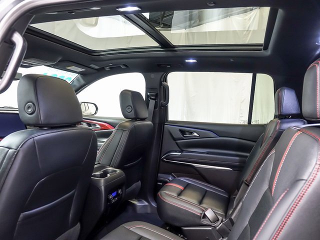 2024 CHEVROLET TRAVERSE - Image 16