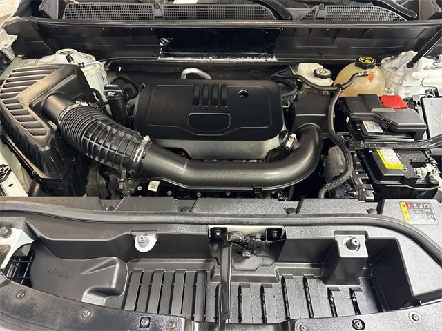 2023 GMC ACADIA - Image 32