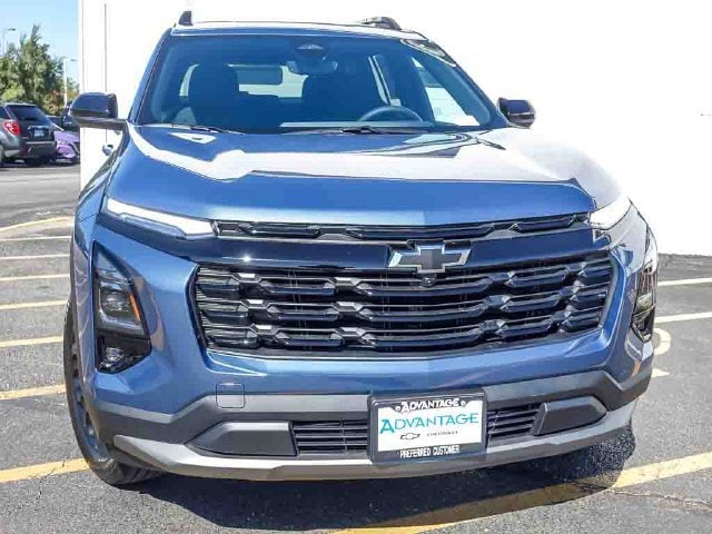 2027 Chevrolet Equinox LT - Photo 10