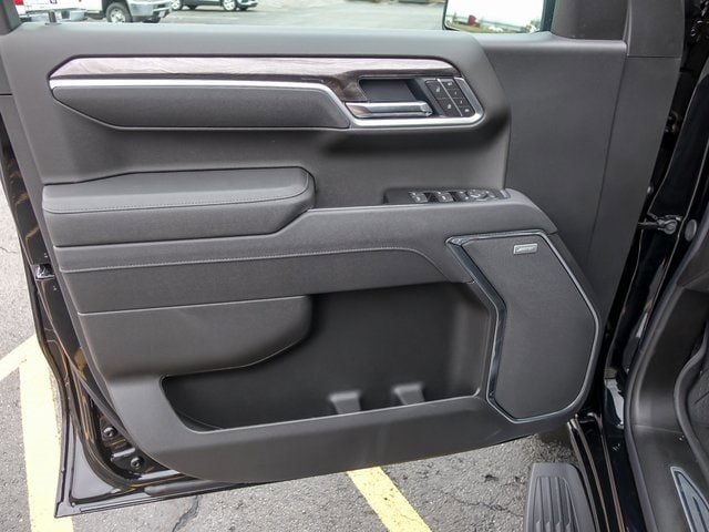 2026 CHEVROLET SILVERADO - Image 14