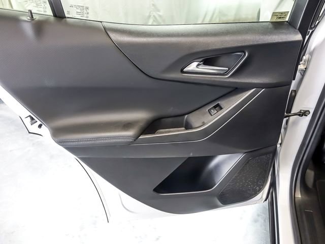 2025 Chevrolet Equinox LT - Photo 27