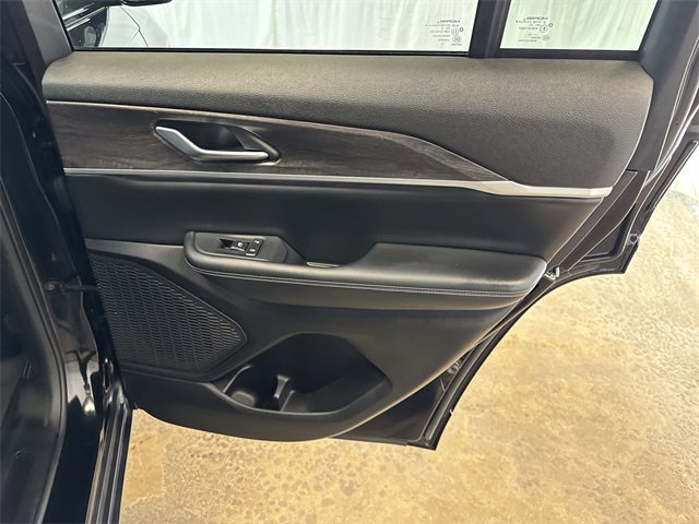 2023 JEEP GRAND CHEROKEE - Image 27