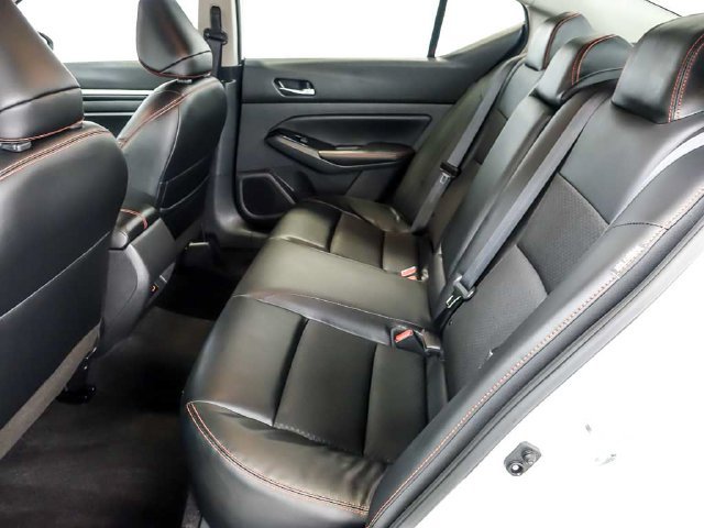 2024 Nissan Altima SR - Photo 14