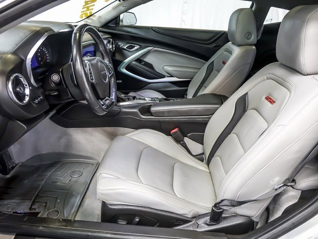 2019 CHEVROLET CAMARO - Image 12