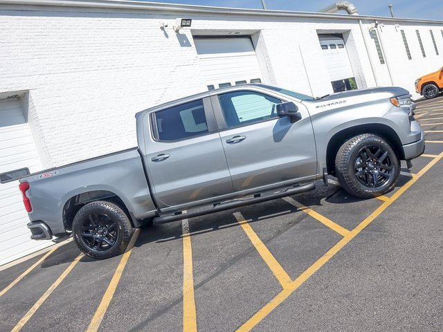 2026 Chevrolet Silverado 1500 RST photo 4