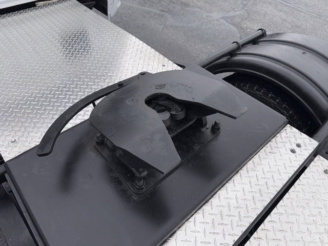 2022 RAM 3500 - Image 15