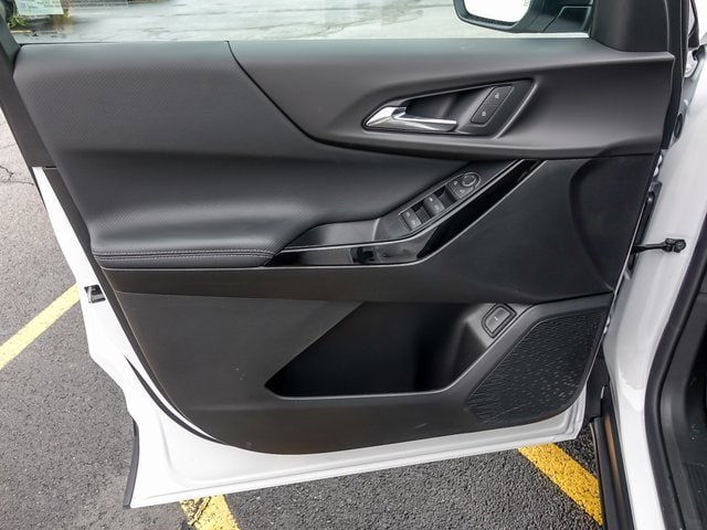 2026 CHEVROLET EQUINOX - Image 12