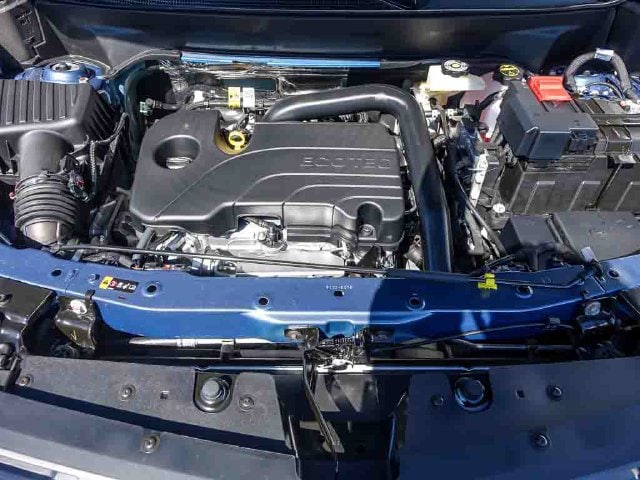 2027 Chevrolet Equinox LT - Photo 9