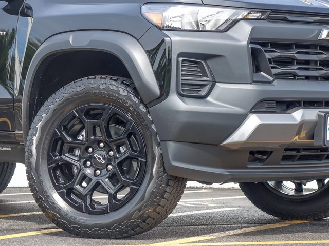 2026 Chevrolet Colorado Trail Boss photo 3