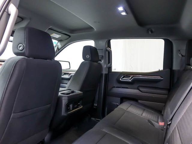 2024 Chevrolet Silverado 1500 RST - Photo 15