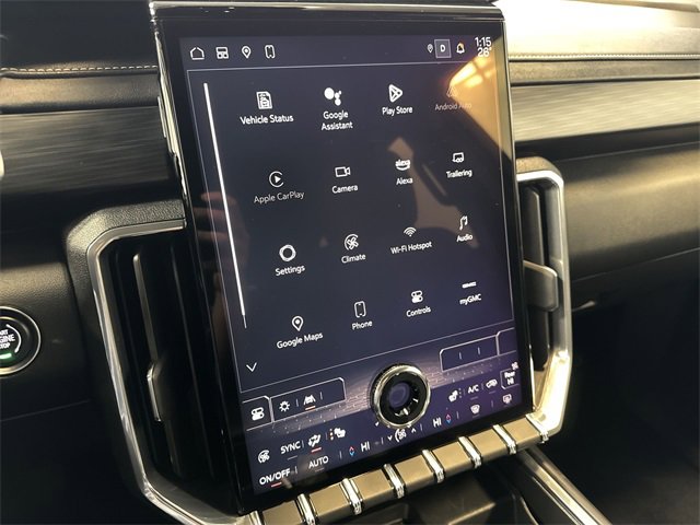 2025 GMC ACADIA - Image 18