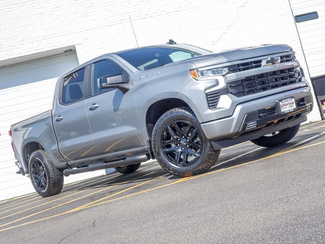 2026 Chevrolet Silverado 1500 RST photo 2