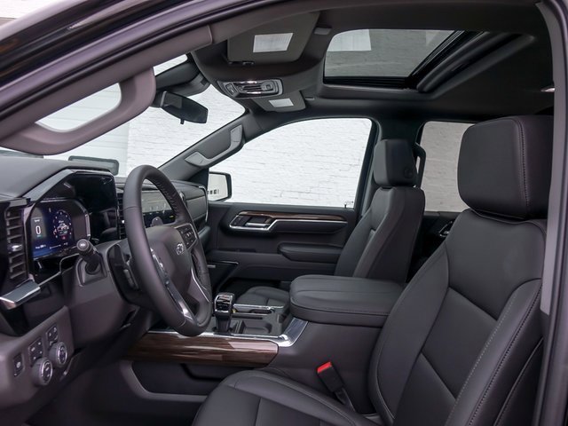 2026 CHEVROLET SILVERADO - Image 14