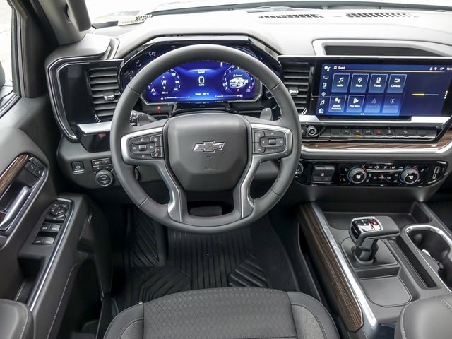 2026 CHEVROLET SILVERADO - Image 17