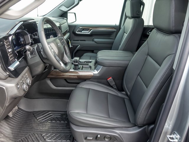 2026 CHEVROLET SILVERADO - Image 13