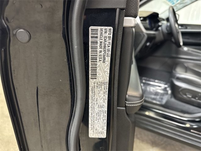 2023 JEEP GRAND CHEROKEE - Image 31