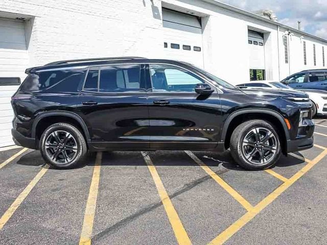 2027 Chevrolet Traverse LT - Photo 5