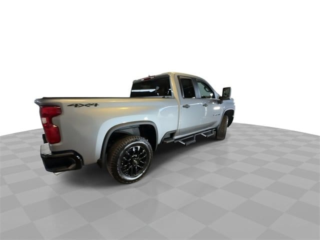 2025 CHEVROLET SILVERADO HD - Image 8