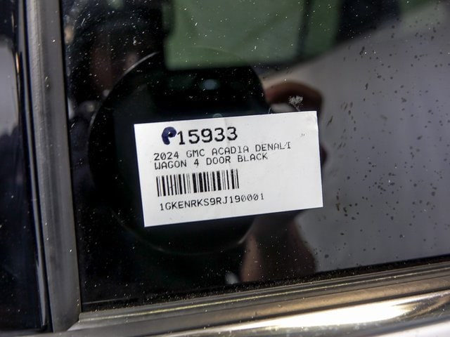 2024 GMC ACADIA - Image 40