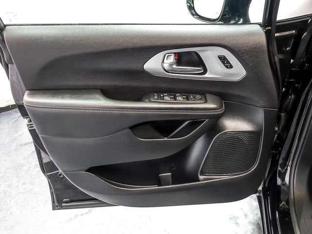 2025 Chrysler Pacifica Limited - Photo 28