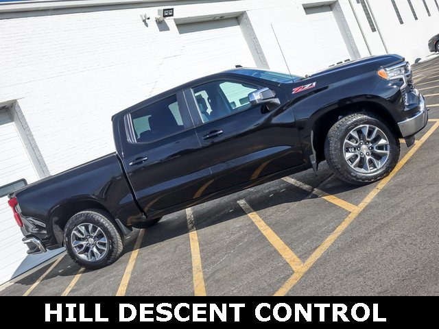 2026 CHEVROLET SILVERADO - Image 4