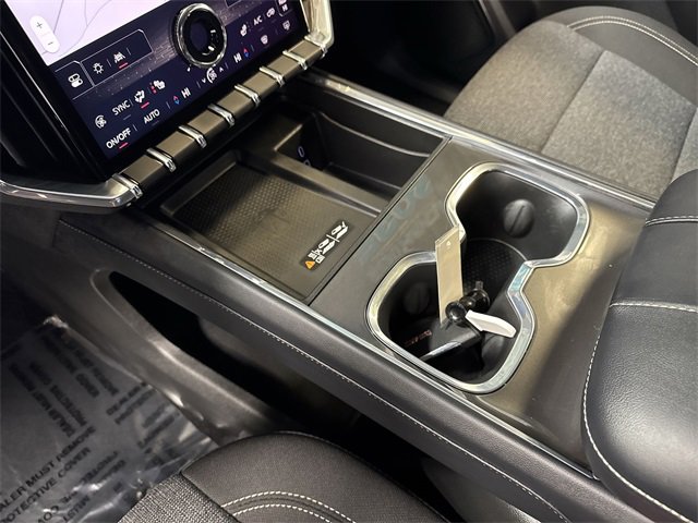 2025 GMC ACADIA - Image 22