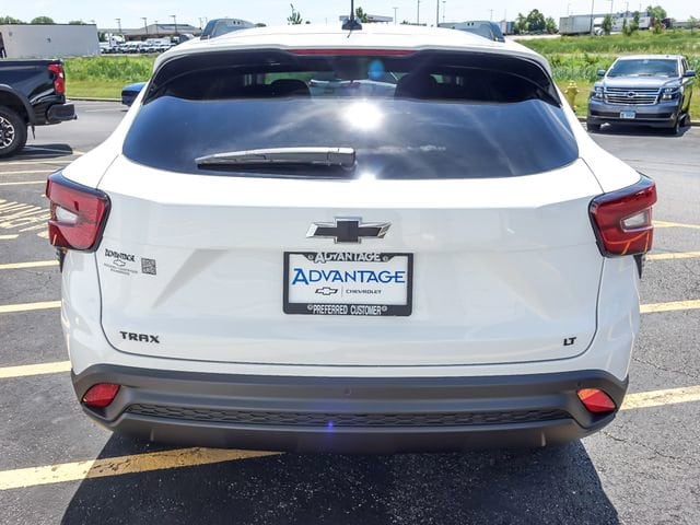 2026 Chevrolet Trax LT - Photo 7