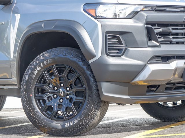 2026 Chevrolet Colorado Trail Boss photo 4