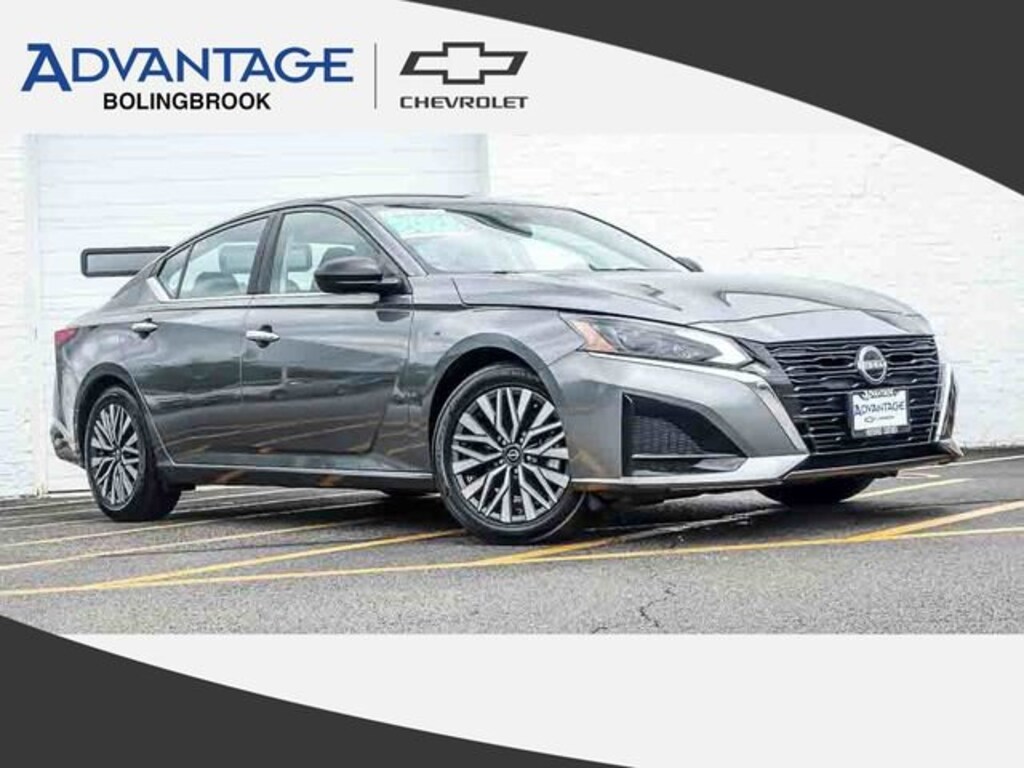 Used 2024 Nissan Altima 2.5 SV