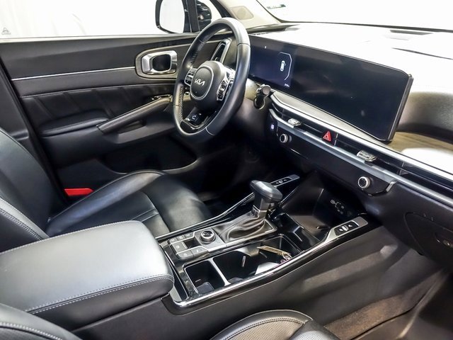 2024 KIA SORENTO - Image 36