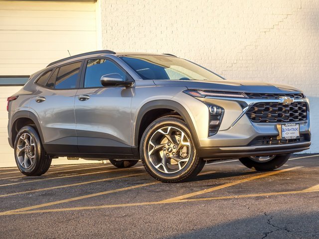 2026 CHEVROLET TRAX - Image 2
