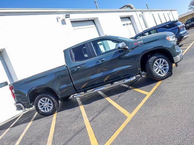 2026 Chevrolet Silverado 1500 LT photo 3