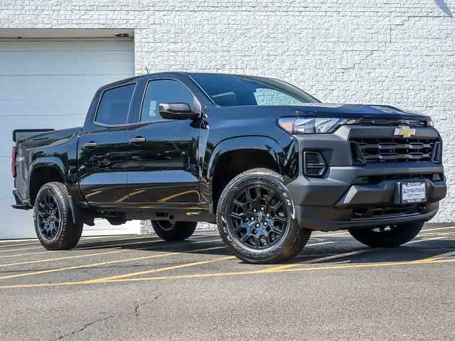 2026 Chevrolet Colorado Work Truck - Photo 2