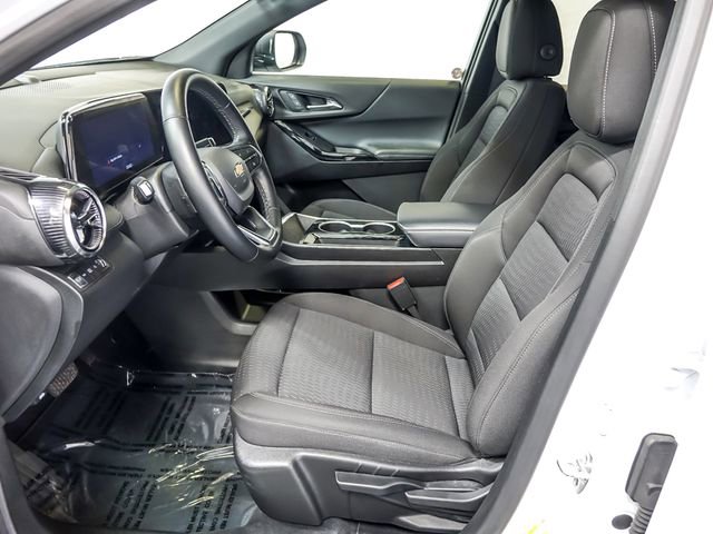 2025 Chevrolet Equinox LT - Photo 12