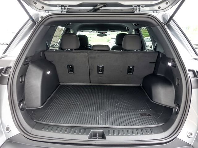 2026 Chevrolet Equinox LT - Photo 8
