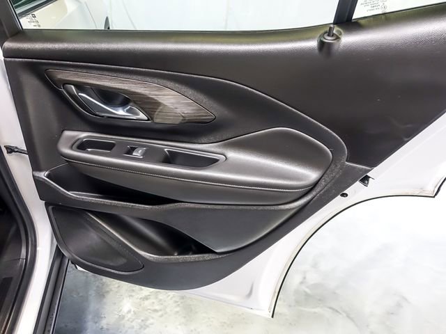 2023 GMC Terrain SLE - Photo 29