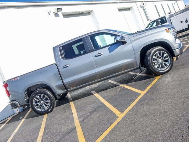 2026 CHEVROLET SILVERADO - Image 4