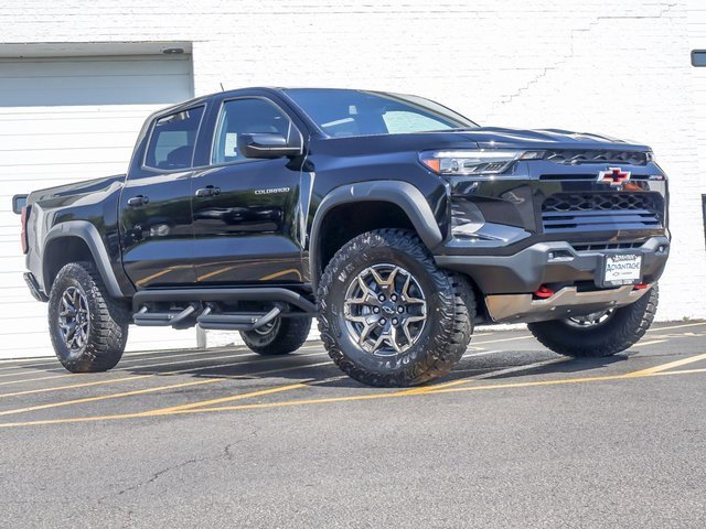 2026 Chevrolet Colorado ZR2 photo 2
