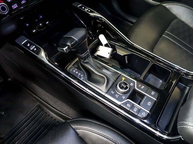 2024 KIA SORENTO - Image 28