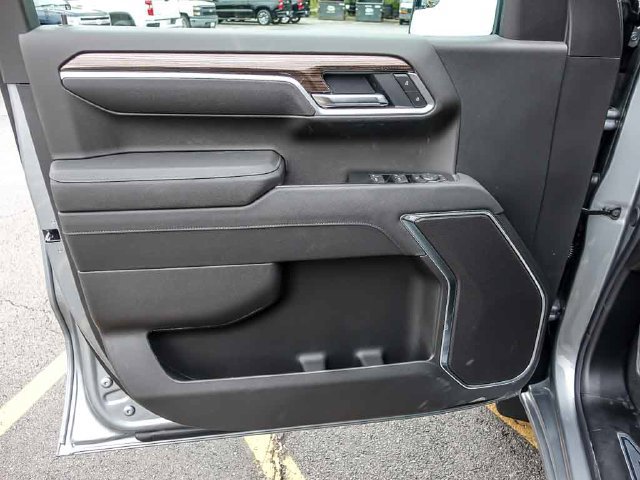 2026 Chevrolet Silverado 1500 LT - Photo 10