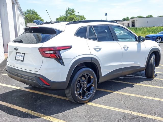2026 Chevrolet Trax LT - Photo 6